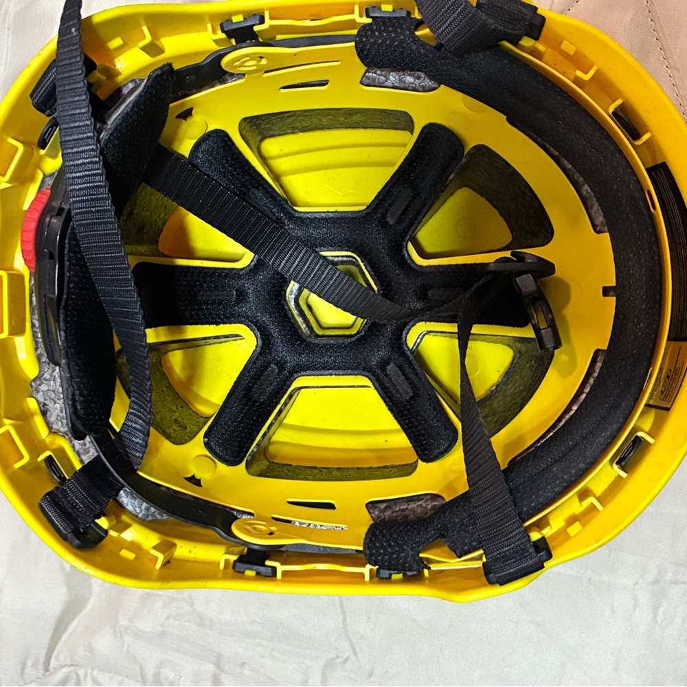 Hard Hat Euc - image 3